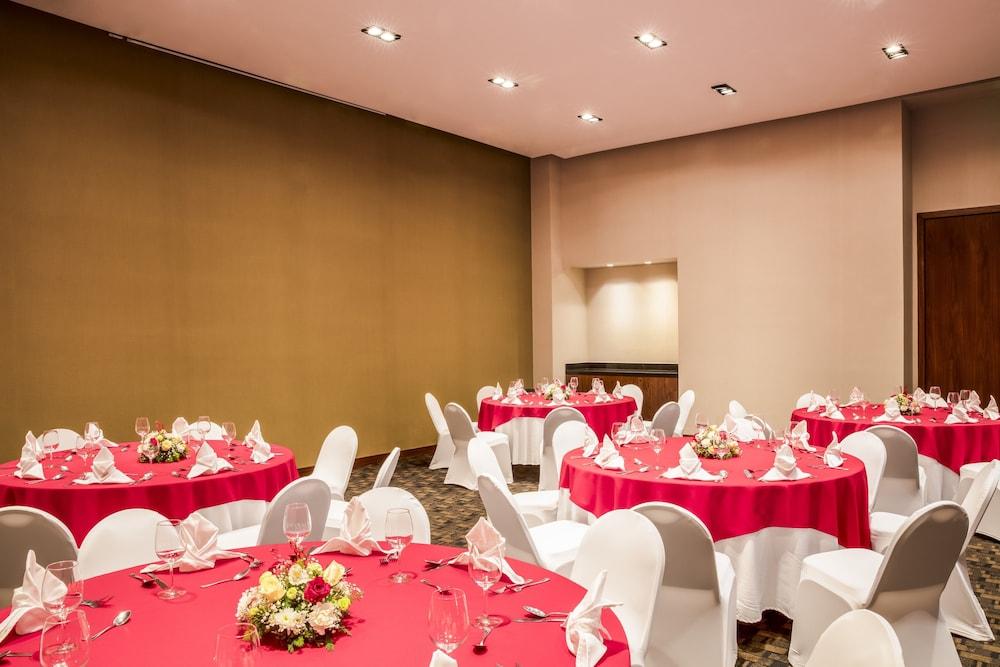 Fiesta Inn Tuxtla Fashion Mall Tuxtla Gutierrez Exterior photo